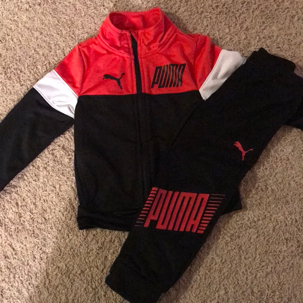 Puma track suit. Size 4 kids